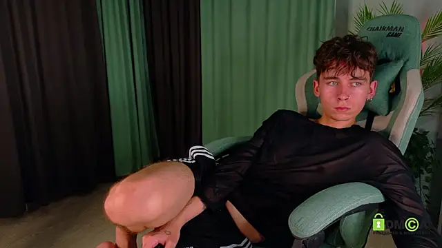 Bad_Boy9996 webcam