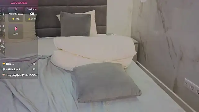 Chloee_White webcam