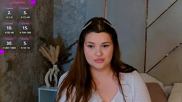 EmilyHyde webcam