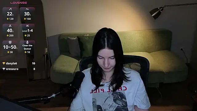 Naomi_Velvet webcam