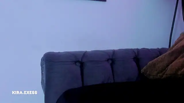Kira_Exe_ webcam