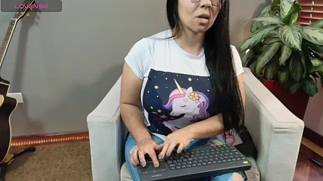 Taliapeach webcam
