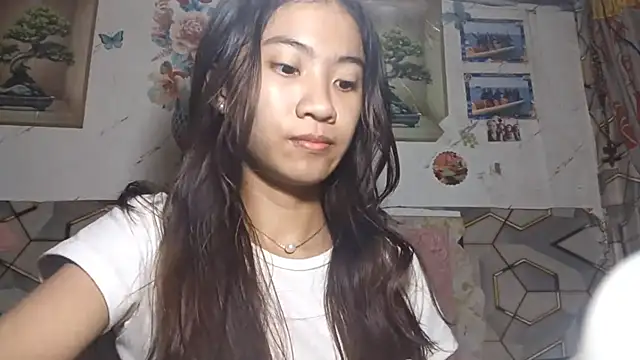 DeeannGunby webcam