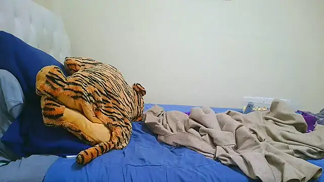 Prettylondond webcam