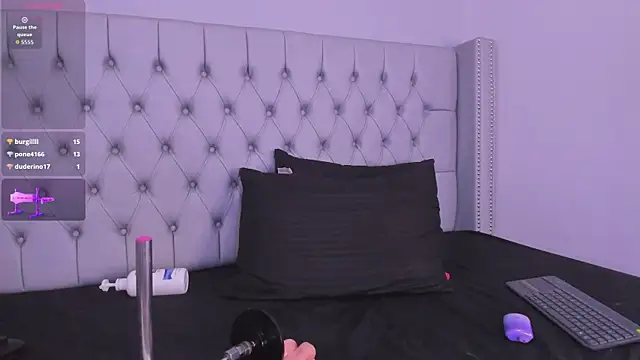 Luna__Velvett_ webcam