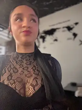 Isabella-Teen
