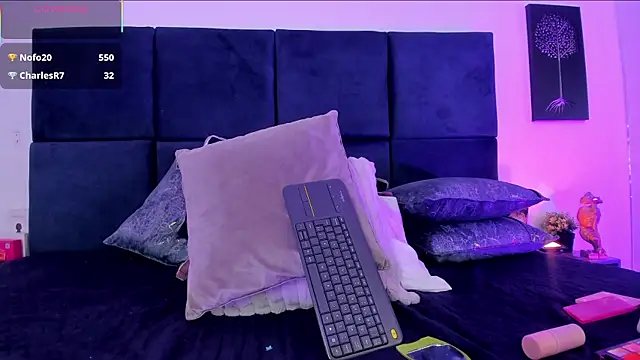 april_jones05 webcam