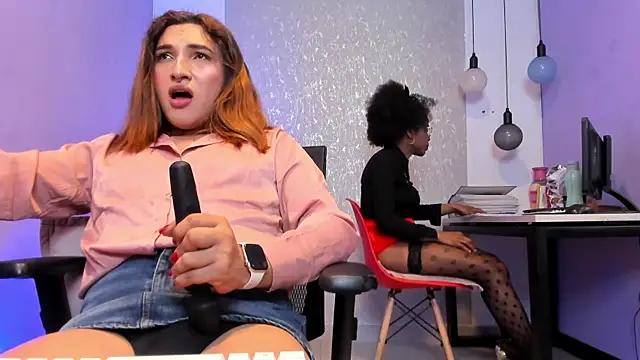 TomLondon_ Live Web Cam Show