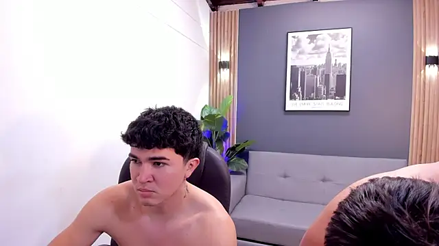 Funny_GirlsW webcam