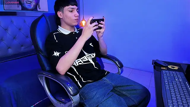 SamBlack_ webcam