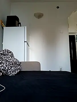Virgin_Pussy_Love webcam
