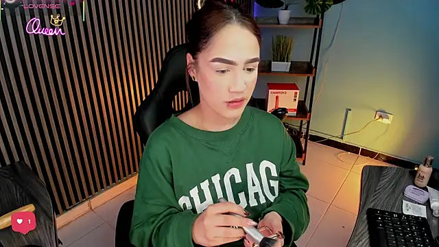 Emily_robertss1 webcam