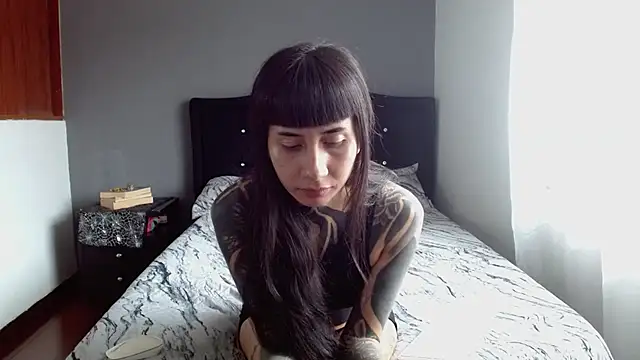 Emilia_1995 webcam