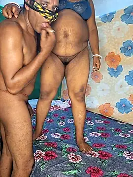 Real_Desi_Couple webcam