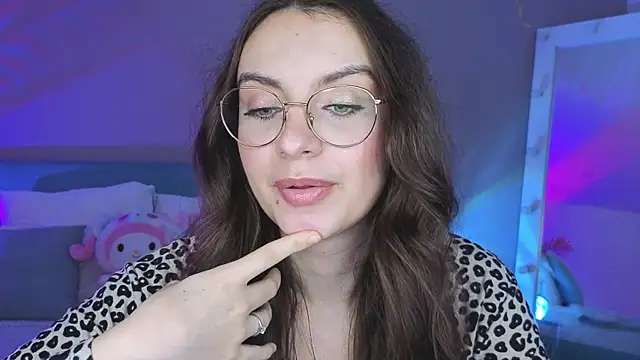 Real_cutie1 webcam
