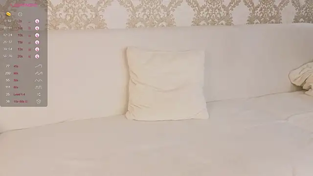 foxy_bloomm webcam
