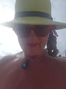 Hot-Muci webcam
