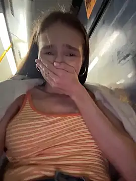 -missbehaving- webcam