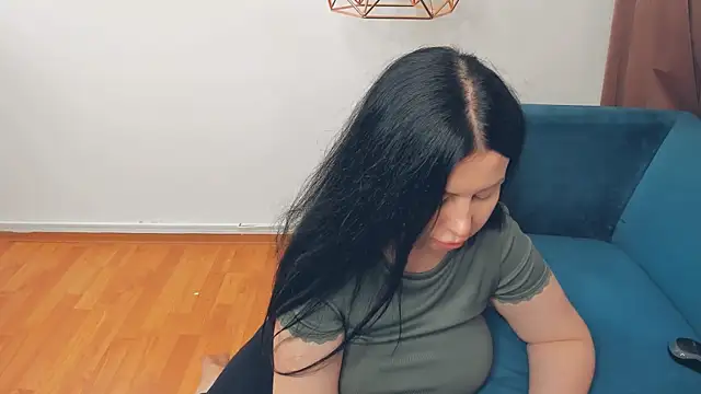 BrilliantGirll webcam