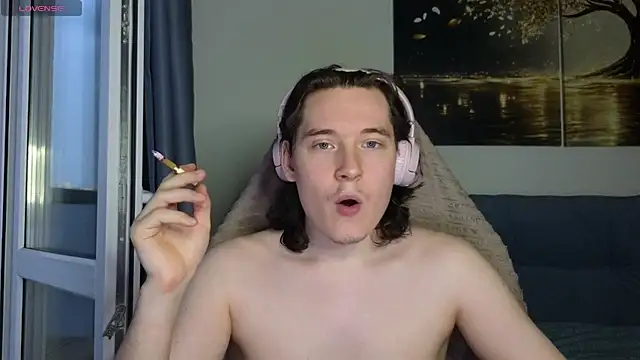 MoreRealAlex webcam