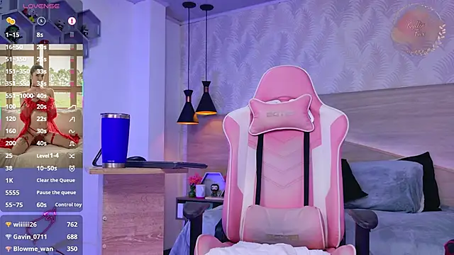 Hatowhanelle - Trans webcam sex chat