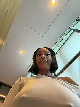 ___Nessa Live Web Cam Show