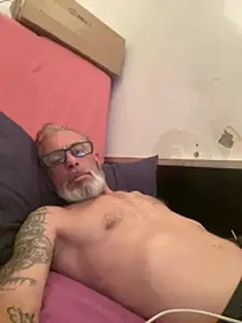 crisfootlicker webcam