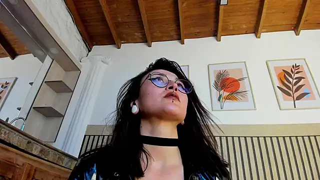 madame_ibby webcam