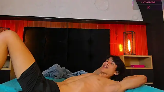 Cheys_Mast Live Web Cam Show