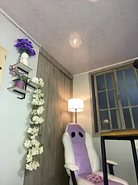 Nnnaina - Trans webcam sex chat