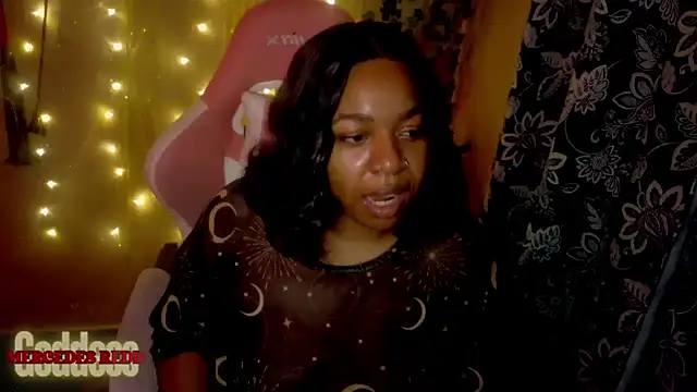 MercedesRedd