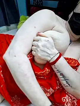 Indian_Coupl3 Live Web Cam Show