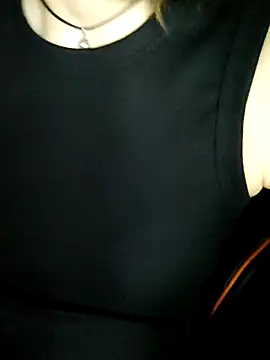 Aashikalaa webcam