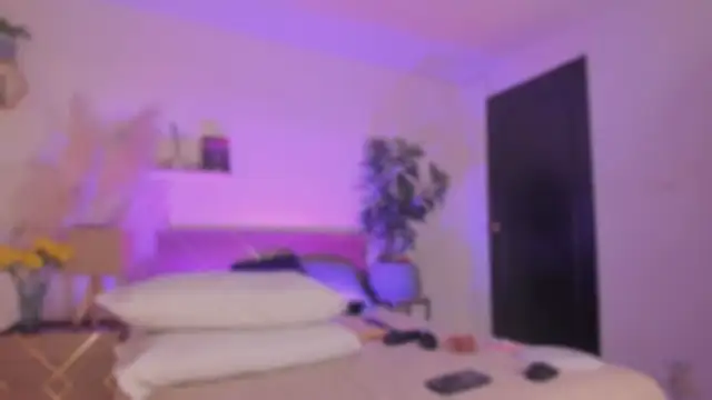 YariRose webcam