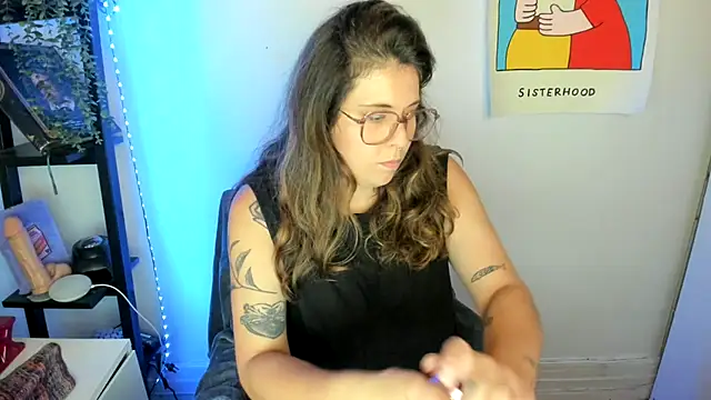 rosiee69_ - Rosiee69_'s free webcam - UK Sex Cams