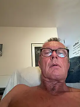 kempsilk webcam
