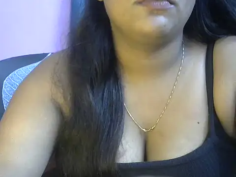 QUEEN-OF-QUEEN webcam