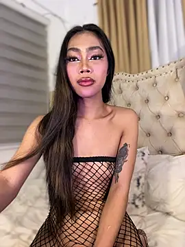 Innocent_yanixx69 Live Web Cam Show