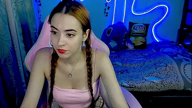 monika_k live cam on StripChat