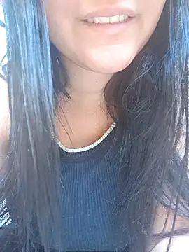 PrincesinhaDeh live cam on StripChat