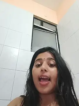 Cute-Simmi69