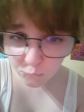 Model: wehavepussies_xoxo