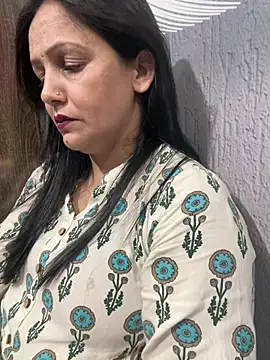 simmy14321 (F milf) - Hyyy Guys