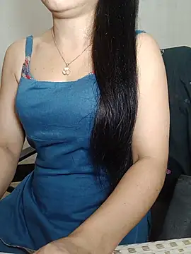 Chanchal--Navya live cam on StripChat