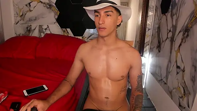Goldendesirexx Live Web Cam Show