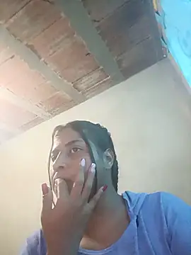 Giselabrunette25 webcam