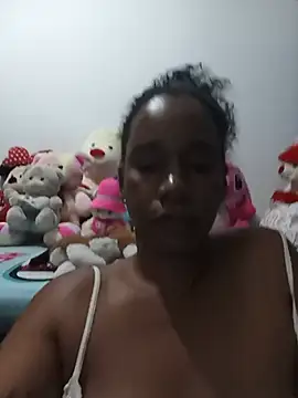 EbonyHorrny webcam