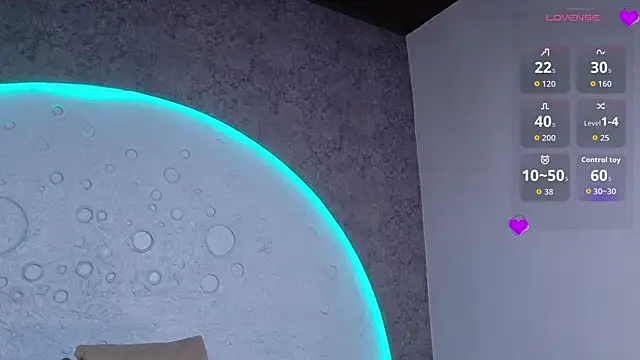 ReinaChloe webcam