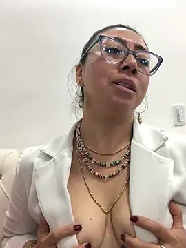 FranciscaVera webcam