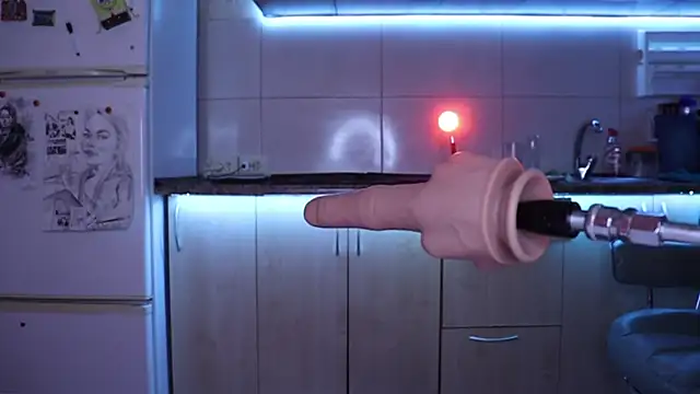 SKIBIDIBETTY webcam